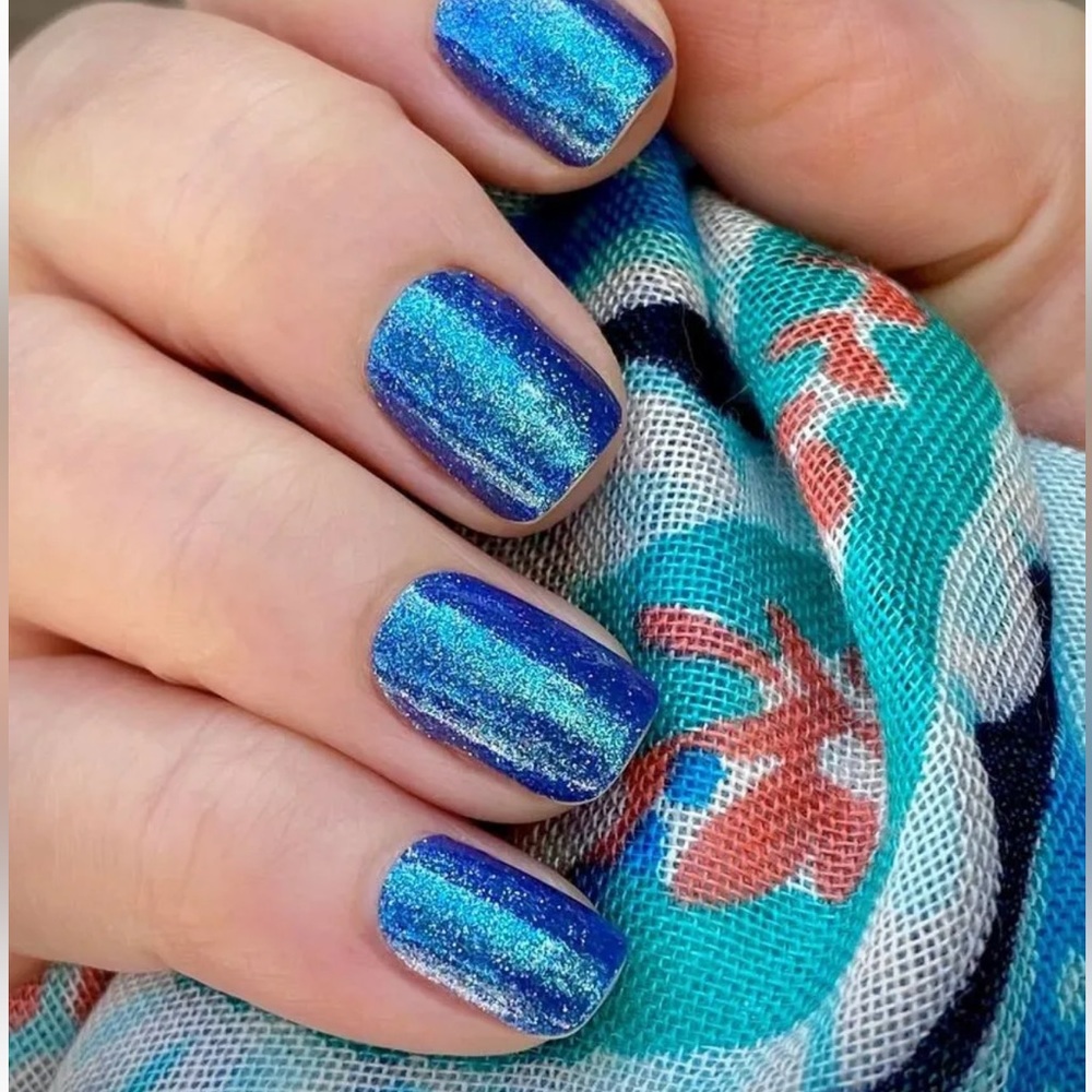 *Retired* Color Street: Teenie Weenie Santorini (Pedicure) | Blue Glitter Summer - Picture 8 of 13